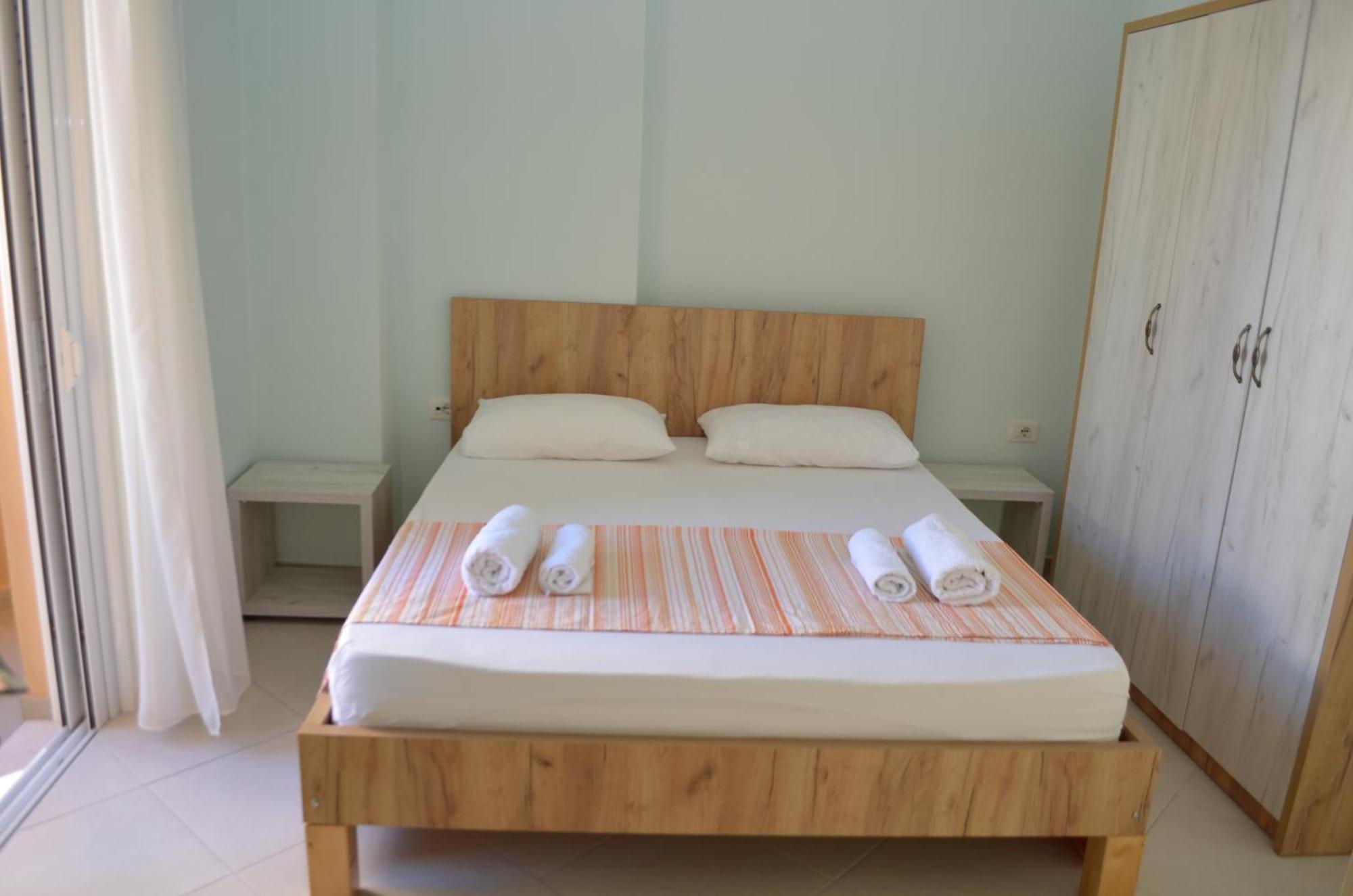 Apartmán Sunset Penthouse Sarandë Exteriér fotografie