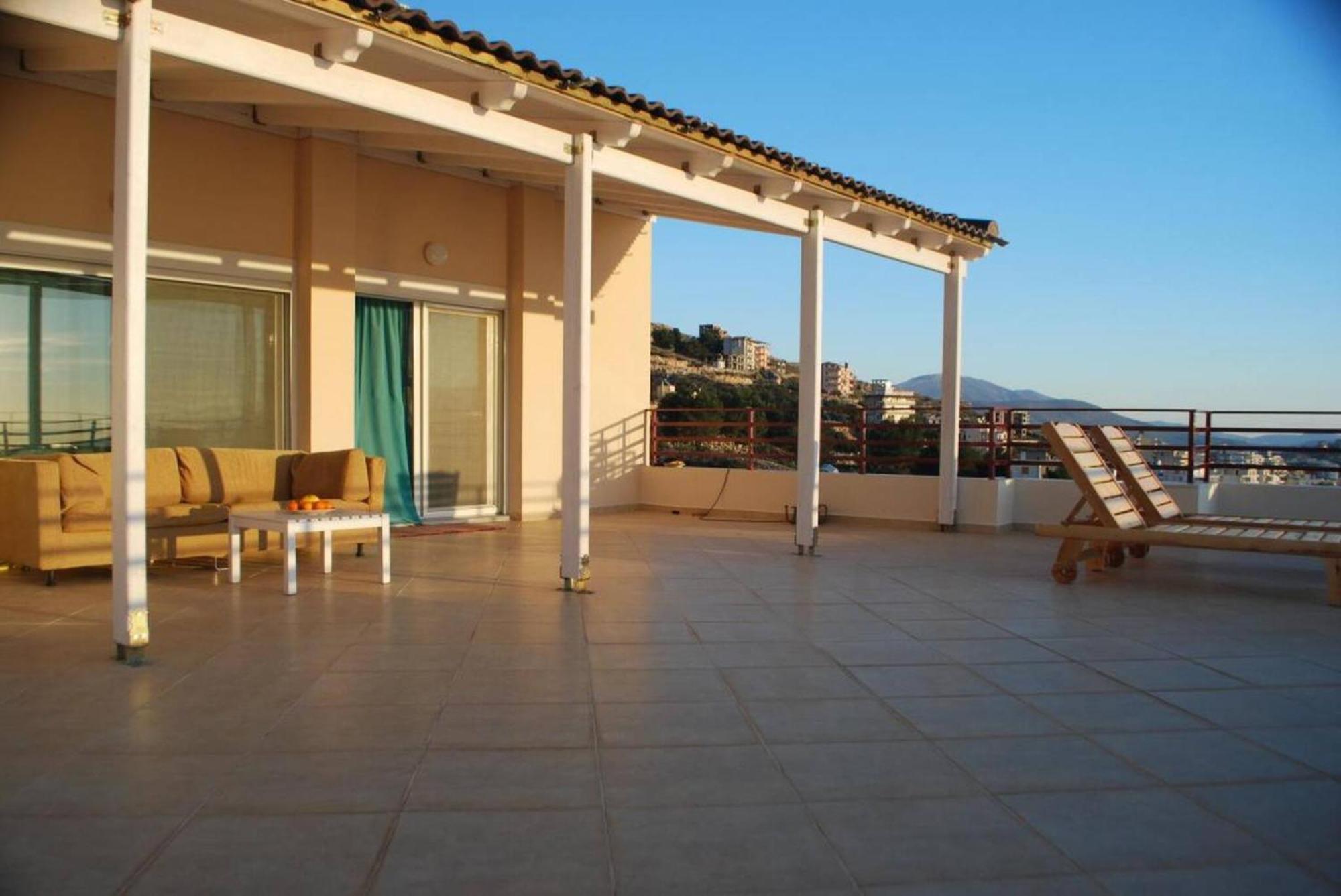 Apartmán Sunset Penthouse Sarandë Exteriér fotografie