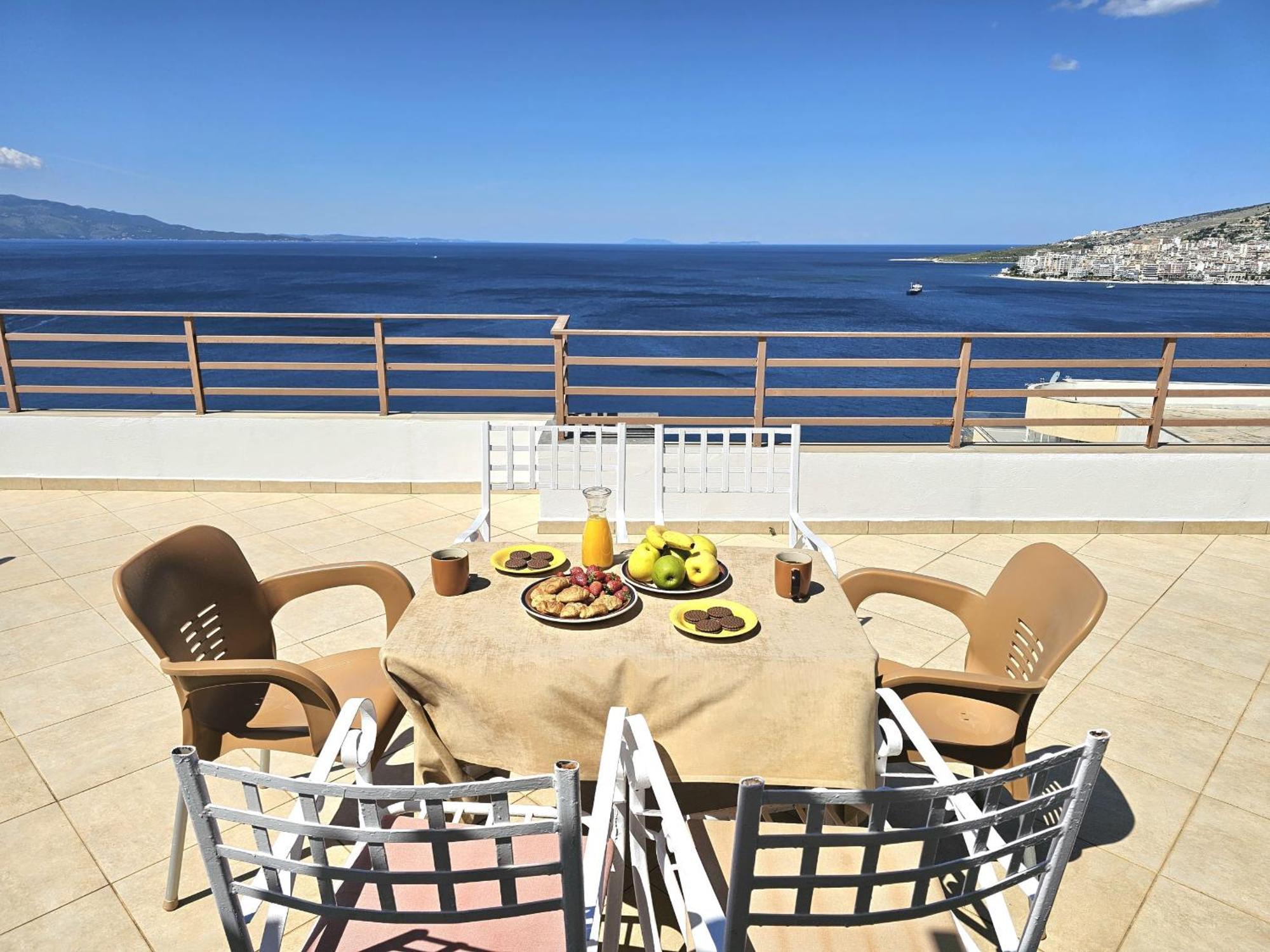 Apartmán Sunset Penthouse Sarandë Exteriér fotografie
